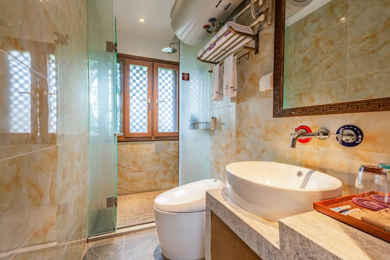 Lijiang Shanshui S Hotel Bagian luar foto